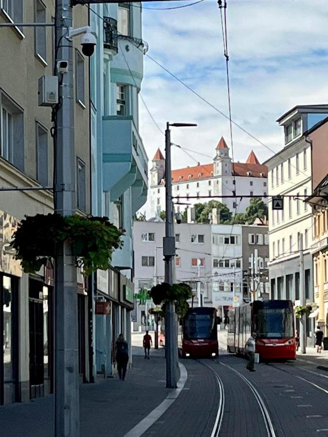 De Luxe 4 Plaza * Pressburg